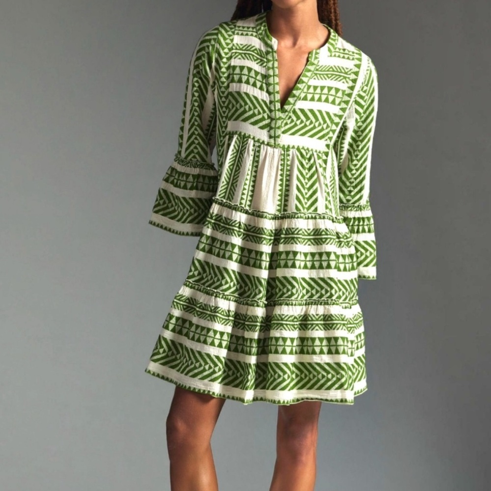 NWT Devotion TWINS Ella Green and White Bell Sleeve - Picture 5 of 5